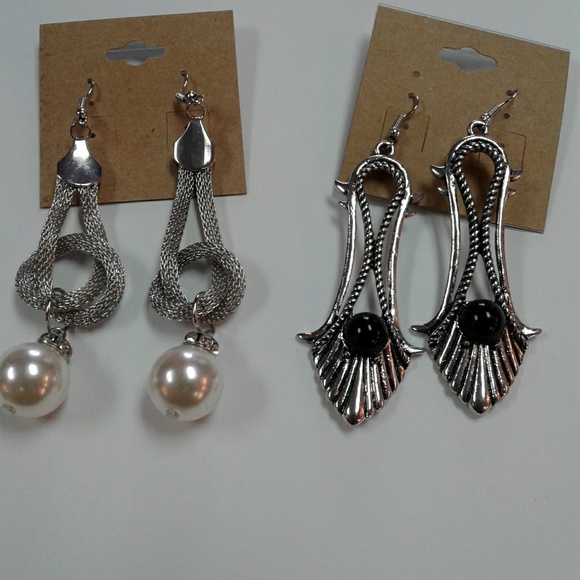 Silver & Pearl  and Black Stone Earring Bund - Picture 1 of 3